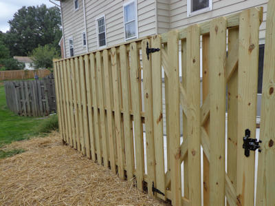 Think maintenance before building your wooden fence - Security Fence Company